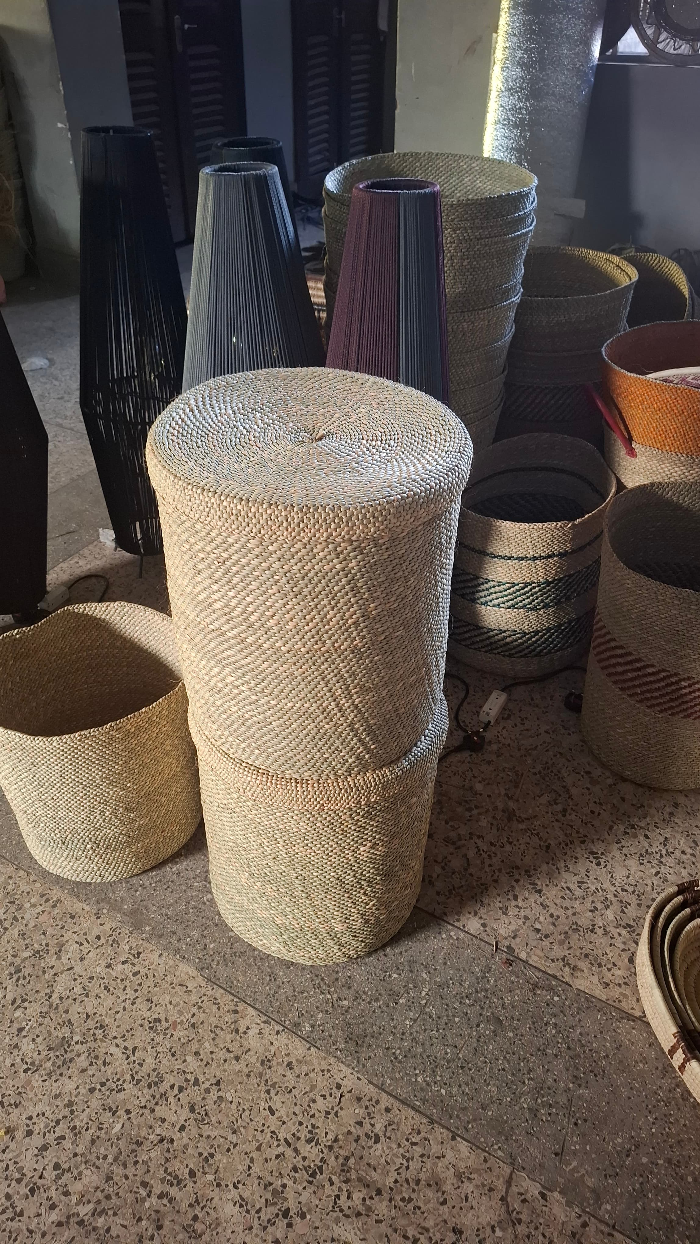 17 inch Iringa  basket  with lid